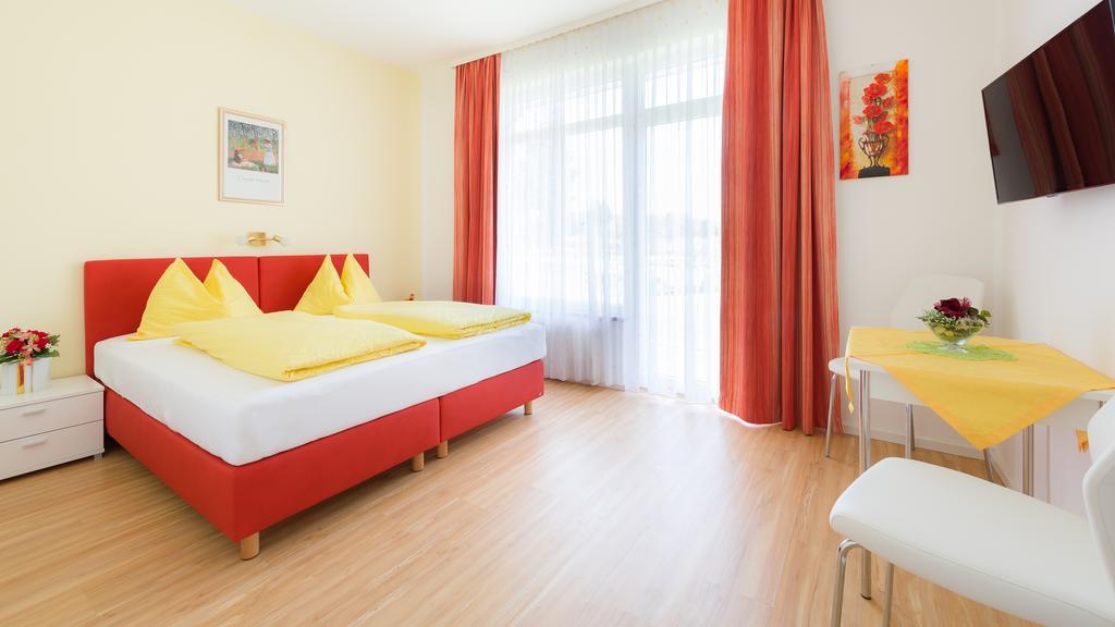Pension Helios Sankt Kanzian am Klopeiner See Extérieur photo